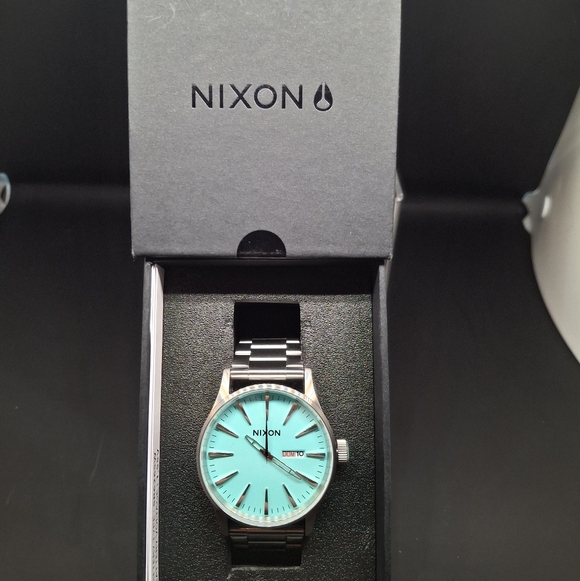 Nixon The Sentry SS Stainless Steel and Turquoise Watch - NWT - Picture 3 of 12